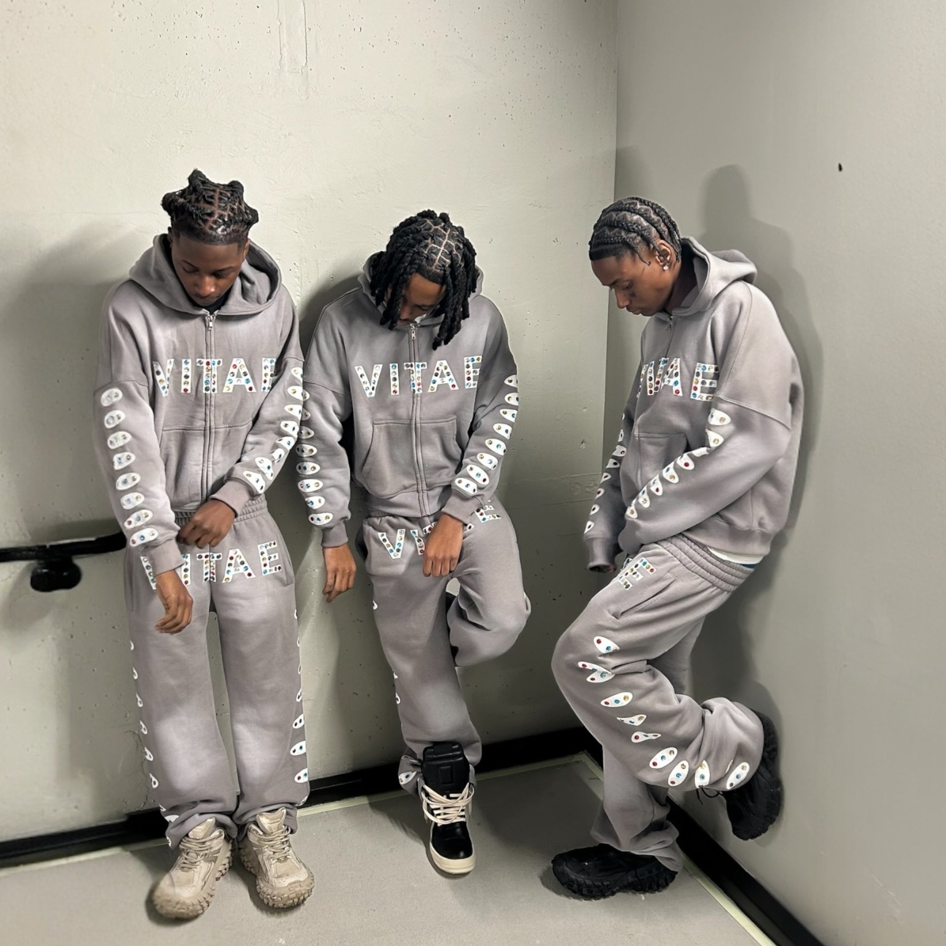 VITAE SHINER SWEATSUITS
